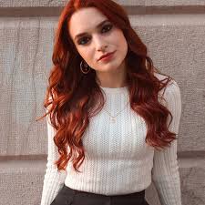 È un colore di tendenza, bellissimo ed elegante, . Copper Hair Le Foto Dei Capelli Rossi Rame Che Conquistano Capellistyle