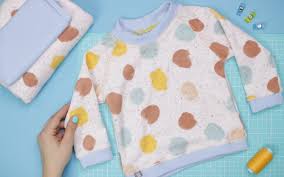 Nähen kannst du das oberteil aus dehnbaren stoffen wie jersey oder sommersweat. Baby Sweatshirt Mit Raglanarmeln Nahen Diy Eule