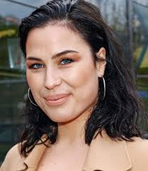 Musikmässigt har molly hammar hittat hem