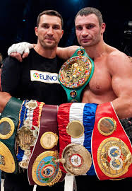 Im boxring hat vitali klitschko seine gegner reihenweise ausgeknockt. Vitali Klitschkos Boxkarriere Abgang Auf Raten Mehr Sport Faz