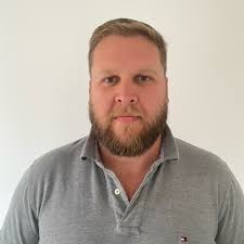 Jamie Loveday's Instagram, Twitter & Facebook