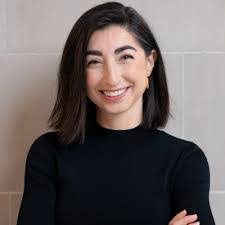 Jennifer Sundstrom's Instagram, Twitter & Facebook