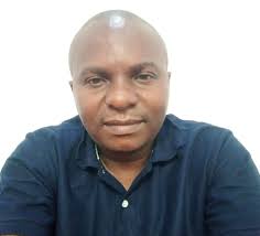 WALOKOLE" WA AJABU-1 WANAKATAA KUOMBEWA NA BIKIRA MARIA, WANAKUBALI  KUOMBEWA NA MCHUNGAJI WAO KANISANI ! Wameshindwa kuelewa kuwa Bikira Maria  Ni zaidi ya Mchungaji wao. Ufunuo:12:﻿1 “Na ishara kuu ilionekana mbinguni;  mwanamke