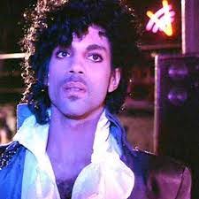 Arianna Frediani's Instagram, Twitter & Facebook