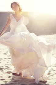 Wedding Dresses Blowing In The Wind Fashion Photography Lovely Wedding Dress Fashion