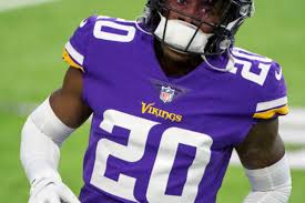 1 day ago · minnesota vikings player jeff gladney has been indicted on a charge of reportedly assaulting a woman in dallas, texas, in april. Vikings Jeff Gladney Turns Himself In To Police Faces Felony Assault Charge Bleacher Report Latest News Videos And Highlights