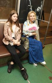 Мы отправили к олегу павловичу нашего фотографа. Mariya Tabakova Kak Sejchas Vyglyadit Dochka Mariny Zudinoj