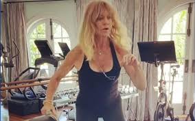 See more ideas about goldie hawn, goldie hawn kurt russell, pictures of goldie hawn. The Secret Behind Goldie Hawn S Toned Physique At 74