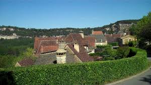 Saint Julien Village Niche En Haut D Une Falaise Dominant La Dordogne Dordogne La Dordogne Vallee