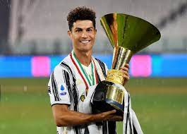 Juventus Lift The 2019 20 Serie A Trophy Forza Italian Football