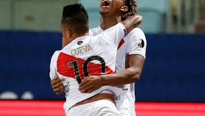 Aldo corzo, miguel araujo, alexander callens, miguel trauco, renato tapia, yoshimar yotun, andré carrillo, sergio peña, christian cueva, gianluca lapadula. Jzwg1qq2hf Dim