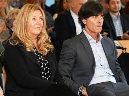 Abgang von bundestrainer joachim löw: Bundestrainer Jogi Low Und Seine Frau Daniela Trennen Sich Panorama Badische Zeitung