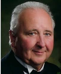 Walter Specht's Instagram, Twitter & Facebook