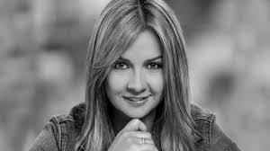 Gilma Castro's Instagram, Twitter & Facebook