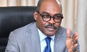 RDC : « L'ex ministre des Finances Nicolas Kazadi est sérieusement malade  et doit être évacué à l'extérieur du pays pour les soins appropriés »,  selon ses avocats conseil.