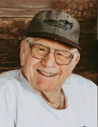 Richard Kelm's Instagram, Twitter & Facebook