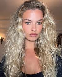 Hailey Clauson ⚡⭐🌙
