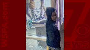 At least five people are dead after what authorities are calling a case of a mass shooting at a home in york county, south carolina. Police Say Three People Injured In Reported Shooting At Charleston Mall Need Help Identifying Suspect