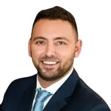 Daniel Hatch's Instagram, Twitter & Facebook