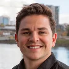 Find Realtors & Real Estate Agents in 97027