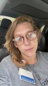 Mandy Pearson (@ninipearson)