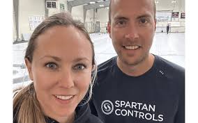 Rachel Homan and Brendan Bottcher win Sutherland Mixed Doubles in their  competitive debut together! #curling Read More:  https://www.curlingzone.com/post.php?postid=9215#1