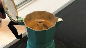 Most people use 1 tablespoon of grounds for every 8 ounces of water. Old Fashioned Percolator Coffee Pot Pasteurinstituteindia Com