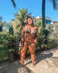 Angelica Oliveira - Free pics, galleries & more at Babepedia