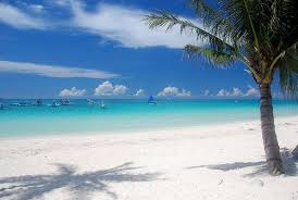 The main asset of puka shell is its serenity and lack of crowds, especially during the morning and late afternoon. White Beaches White Beach Philippines Travel Boracay Island Beaches In The World