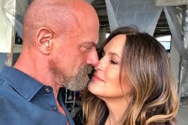 Llegará esta noche el tan esperado beso entre Elliot Stabler y Olivia  Benson?