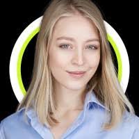 Laura Kloiber's Instagram, Twitter & Facebook