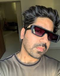 Let's stay together for a while.❤️ …… #likes #like #follow #likeforlikes  #love #instagood #instagram #followforfollowback #followme #photooftheday  #photography #bhfyp #instalike #l #instadaily #likeforfollow #picoftheday  #fashion #beautiful #me ...