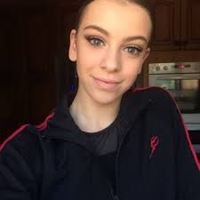 Bella Morrison (@bellaamorrison)