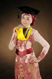 Hasil gambar untuk contoh model kebaya anak modern