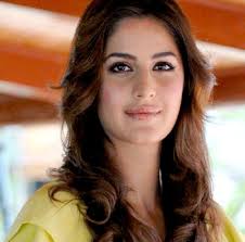 Katrina Kaif reveals her bra in see-through shirt | Indya101.com