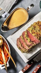 Rinderhuftbraten Unter Der Krauterhaube Rezept Hellofresh Rezept Glasierte Karotten Einfache Gerichte Rezepte