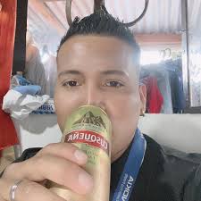 ESTE AMOR TAN COMPLICADO... ES EL QUE TU Y YO.......TENEMOS 🍾🍾🍾