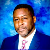 Michael Winckler's Instagram, Twitter & Facebook