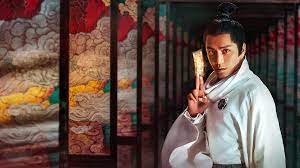 Yin yang master, qingming, is in peril as a result of the covenant he made with the monsters and the disturbance considered to be his fault. The Yin Yang Master Netflix Official Site