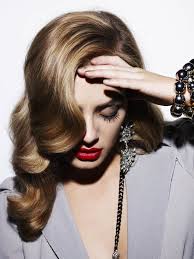 Julia Avery (juliavery)