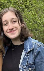 Started getting told I look like someone in particular as I age. Who is it?  : r/Doppleganger