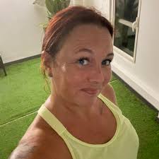 Avant Grey's Anatomy ou Dr House, il y avait #Urgences 😏​ ➡️ Du lundi au  vendredi à 15h50 sur #AB1, retrouvez la série qui a tenu des millions de  téléspectateurs en haleine