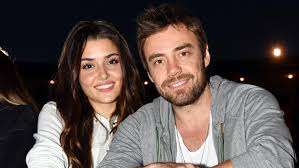 Jun 14, 2021 · işın karaca, sevgilisi can yapıcıoğlu ile öncek. Hande Ercel Murat Dalkilic Bakin Nerede Oturacaklar Temiz Magazin