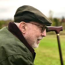 In 1905, expert shoemaker George E. Tackaberry crafted a durable hockey  boot with innovations such as a snug fit to prevent chafing, a reinforced  toe and heel, improved arch support, and a