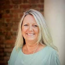 Patsy Lovell's Instagram, Twitter & Facebook