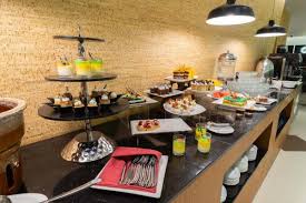 Está à procura de tamu hotel & suites kuala lumpur? Tamu Hotel Suites Kuala Lumpur 4 Chow Kit Kuala Lumpur Malaysia 24 Guest Reviews Book Hotel Tamu Hotel Suites Kuala Lumpur 4