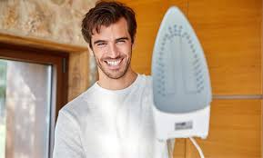 Las planchas de ropa con el tiempo suelen tener problemas con la base, y las de teflón aún mas. Como Limpiar La Plancha Y Dejarla Como Nueva