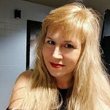 Teresa Redden's Instagram, Twitter & Facebook