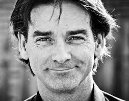 Van beeldscherm naar buurman (artikel)