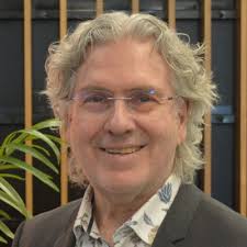 Toutes nos félicitations à monsieur Denis Turgeon de CRT Construction inc.  qui se voit remettre le prix Fernand-Houle lors du 79e congrès de l'ACRGTQ!  👏 Le prix Fernand-Houle rend hommage à un… |